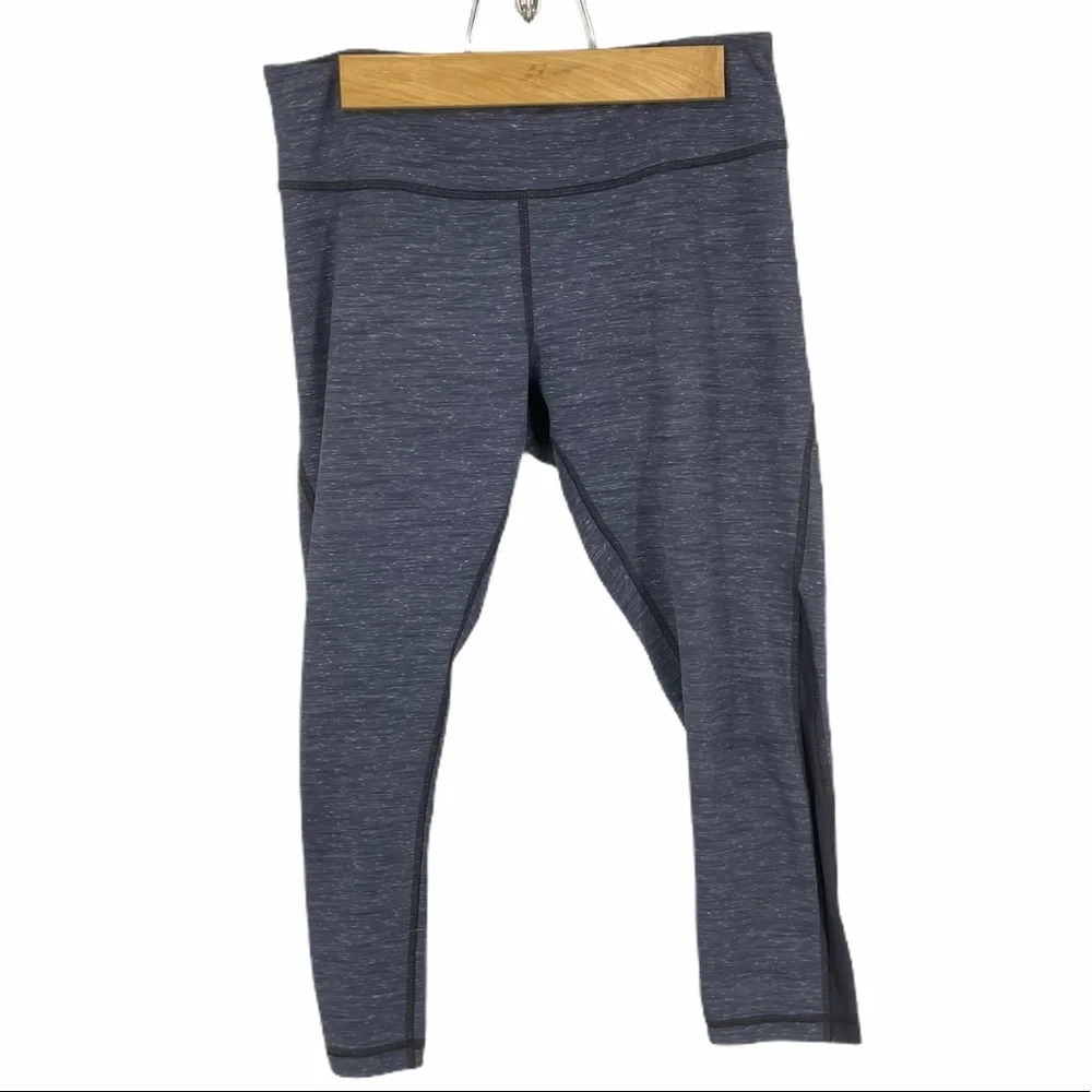 Zella Grey heathered cropped yoga pants Med exc condition